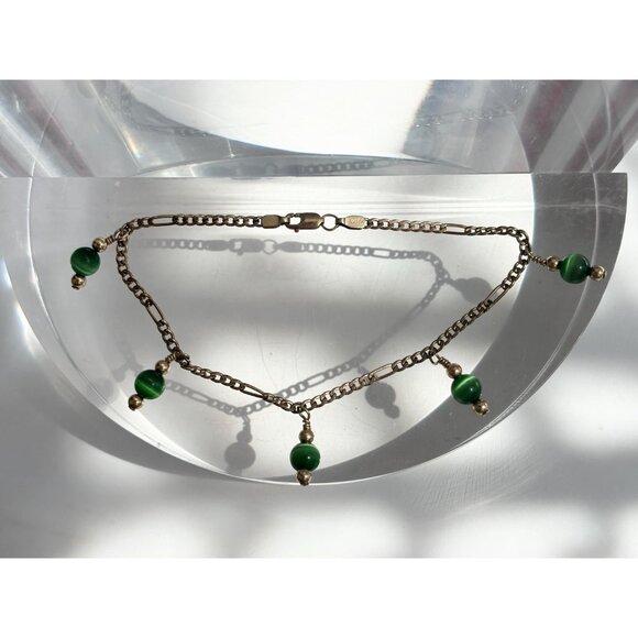 Green Stone 14k Gold Filled Vintage Figaro Style Chain Charm Bracelet  - 7.75" - Picture 5 of 9